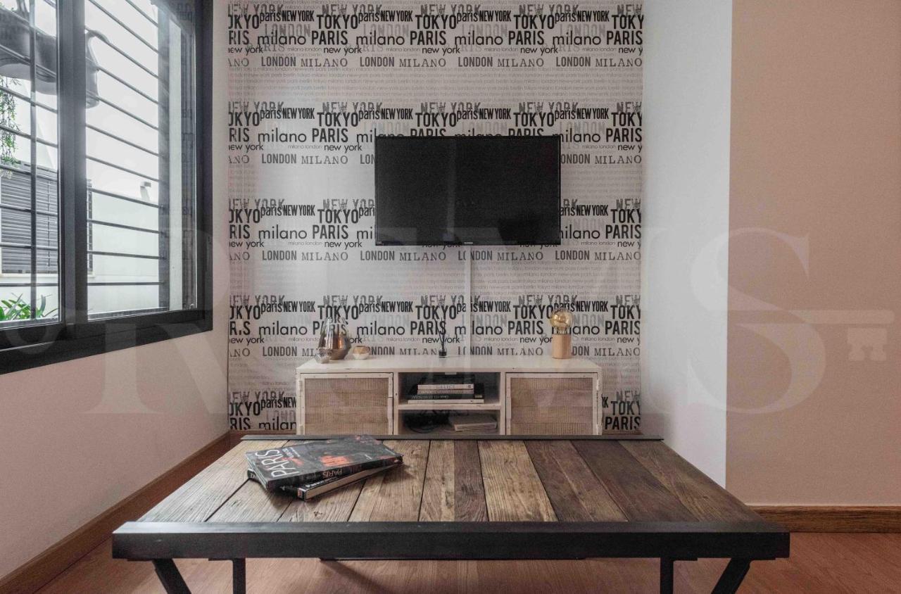 Appartement Elegant With Community Pool & Parking - Center